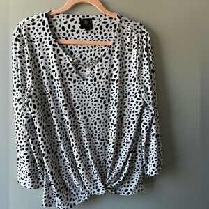 JM collection size Medium top